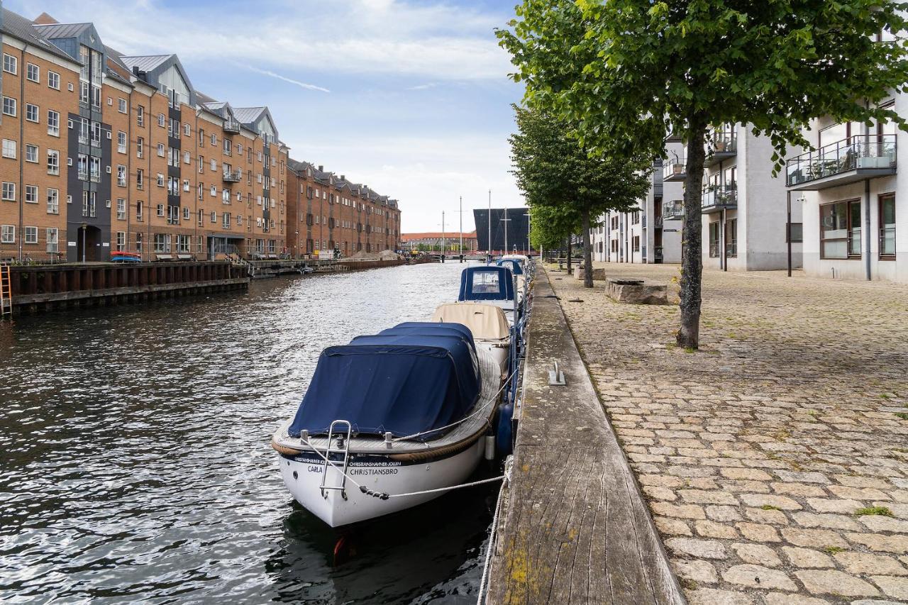 Scandi-Hygge 2 Bedroom Apartment In Charming Christianshavn Copenhagen Exterior photo