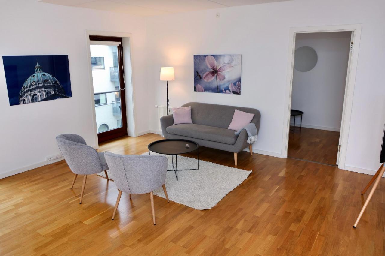 Scandi-Hygge 2 Bedroom Apartment In Charming Christianshavn Copenhagen Exterior photo